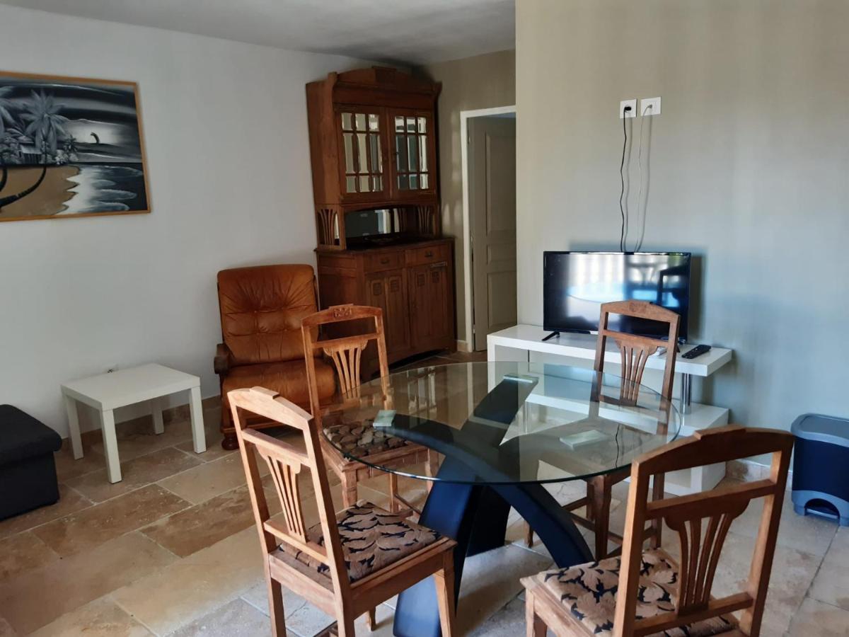 Au Pays Du Ventoux Bed & Breakfast Le Thor Eksteriør bilde